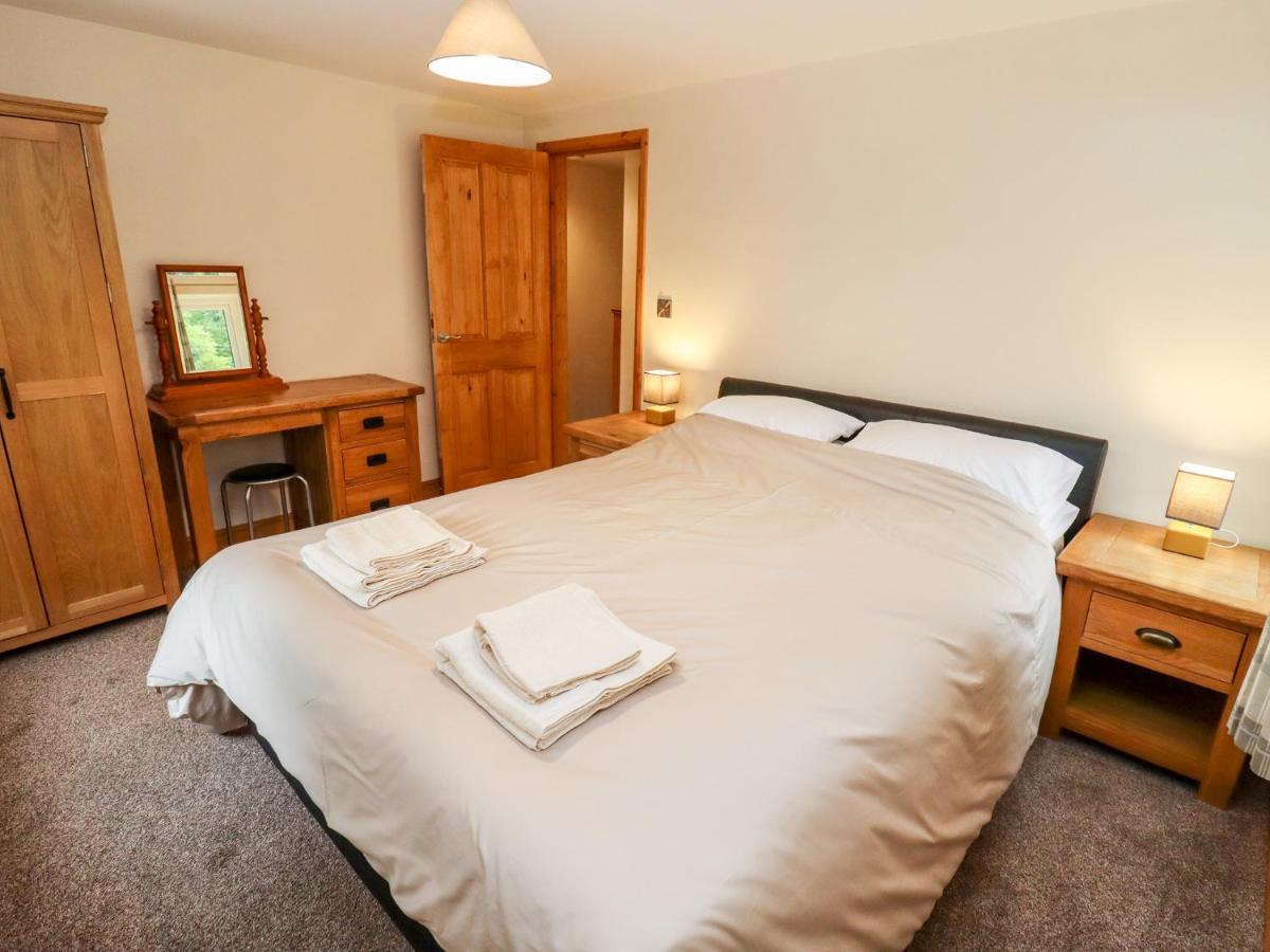1 Greenway Cinderford Экстерьер фото